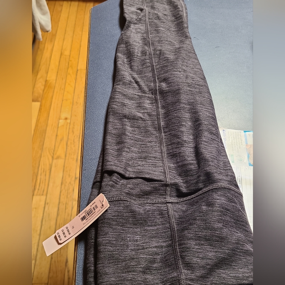 NWT Victoria Secret leggings